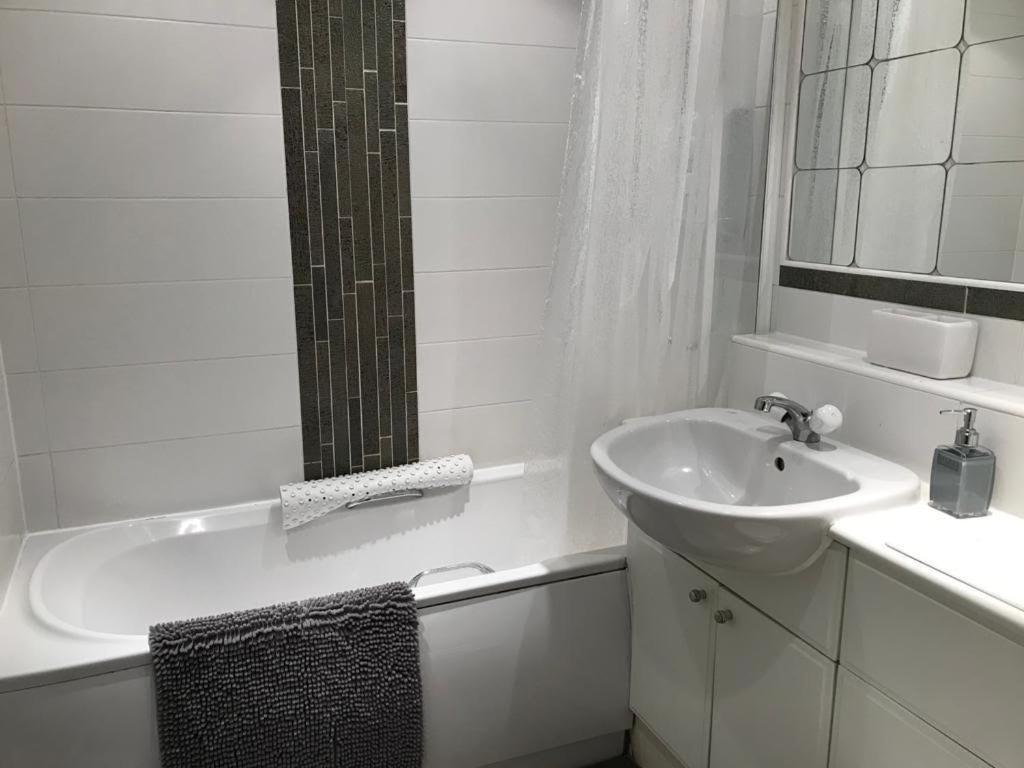 Apex Wallace St Apartment Glasgow Eksteriør billede